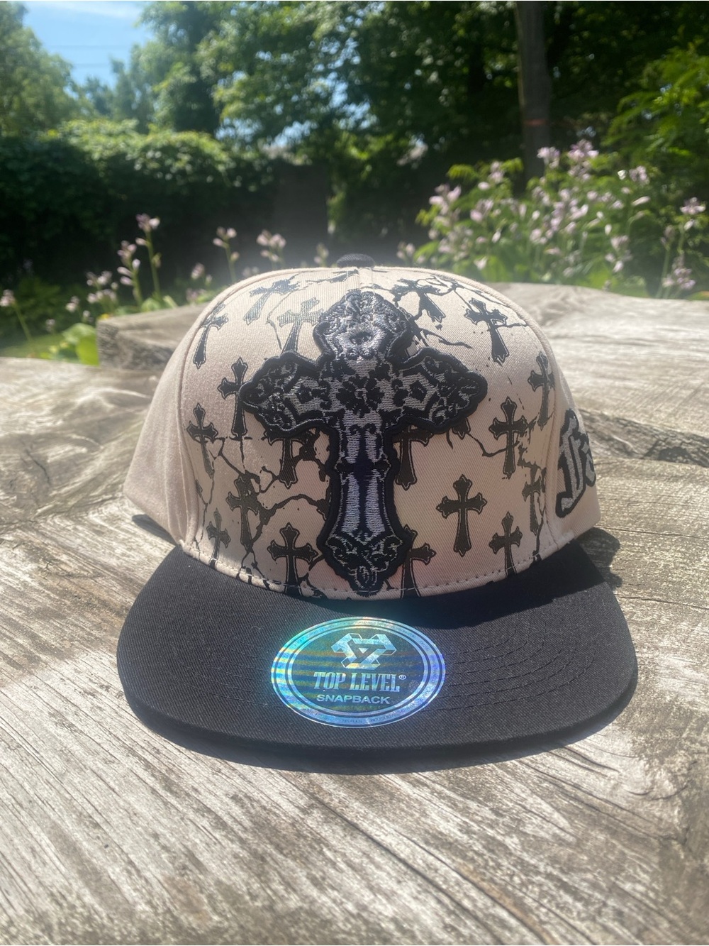 Top Level Snapback Hat with Cross Design - Black & Cream